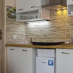 Cozy With Garden Апартаменты Гданьск