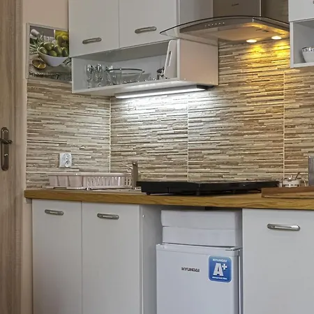 Cozy With Garden Apartamento Gdańsk